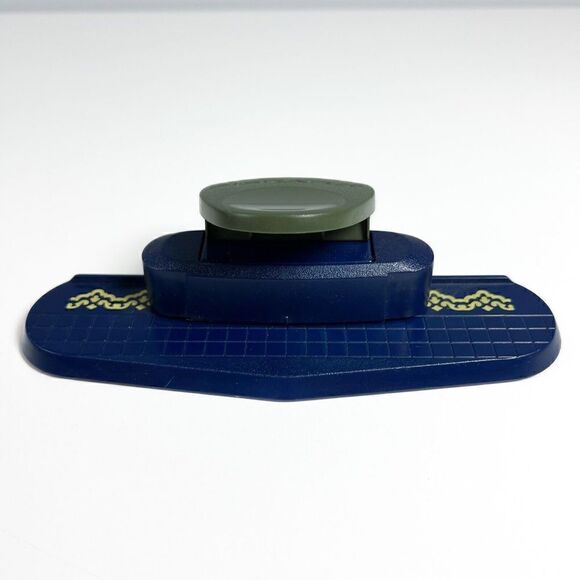 Fiskars Embossing Continuous Border Punch Fancy Pattern - Picture 5 of 6